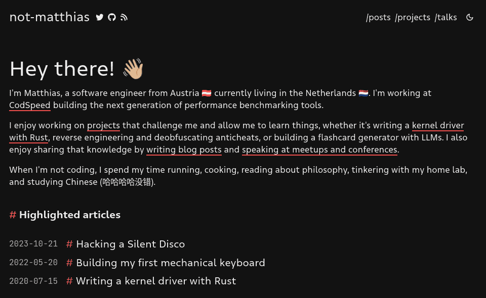 Matthias' blog homepage. Under the navigation bar reads Hey there! with a waving hand emoji. Under this is three short paragraphs of text, and a list of three highlighted articles.